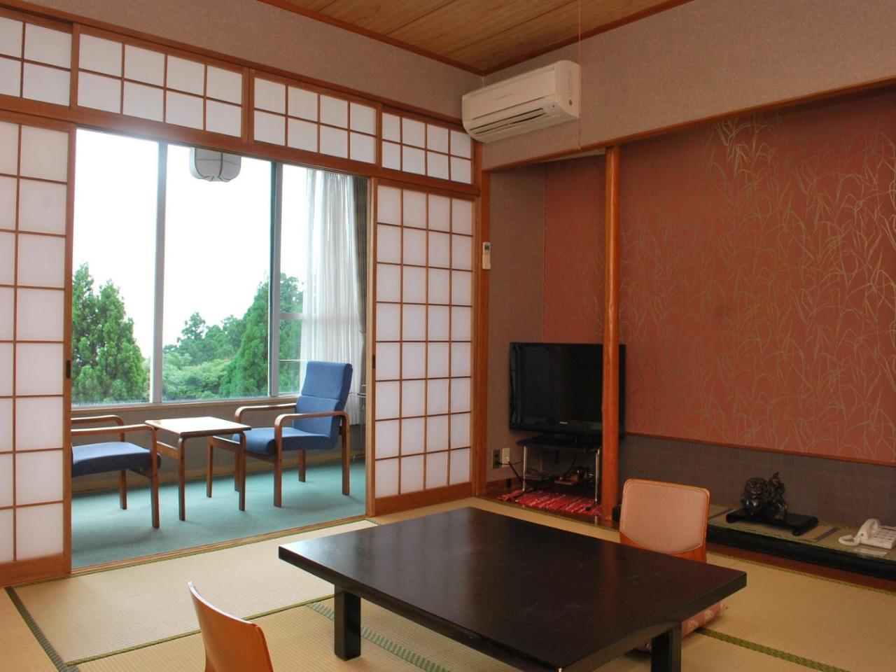 Kirishima Kanko Hotel Bagian luar foto